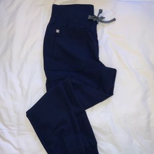 FIGS NEVER WORN Technical Collection Joggers (2/2)